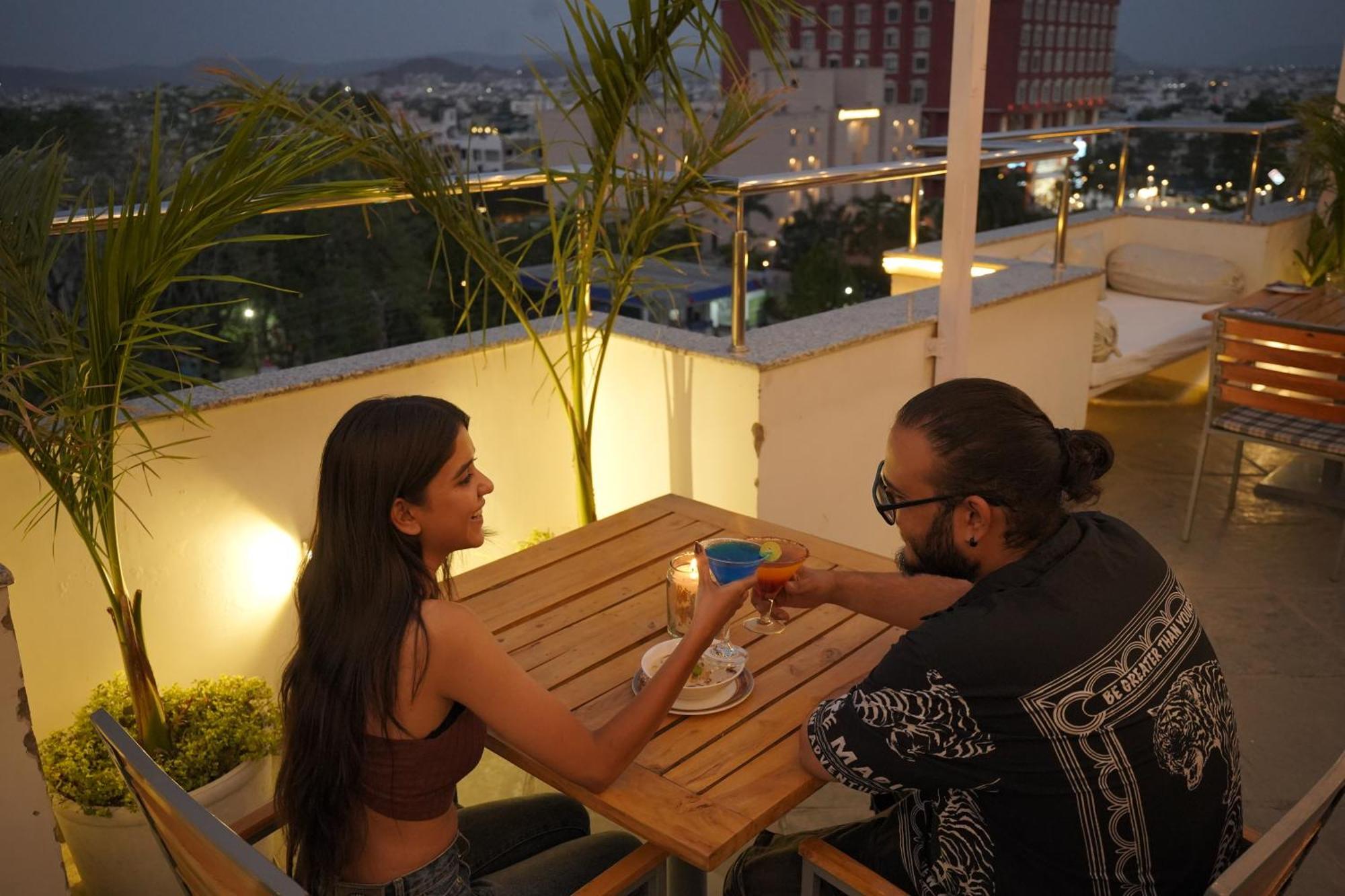 Hotel Wonder Cliff Udaipur Extérieur photo
